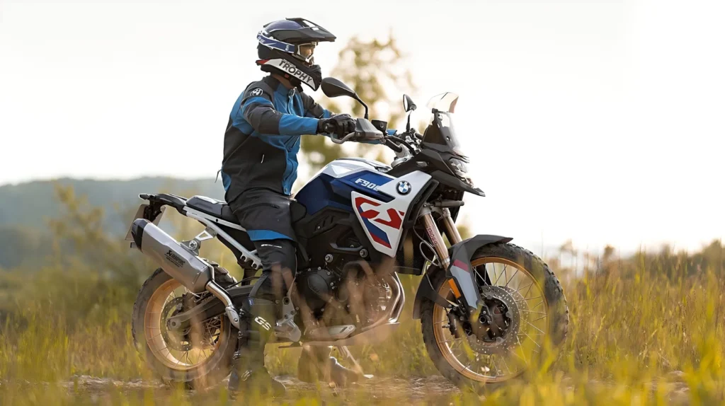 BMW F 900 GS Design and Comfort